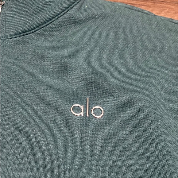 Alo Accolade Winter Ivy 1/4 Pullover Sweatshirt size M( see measurements) - Picture 11 of 15